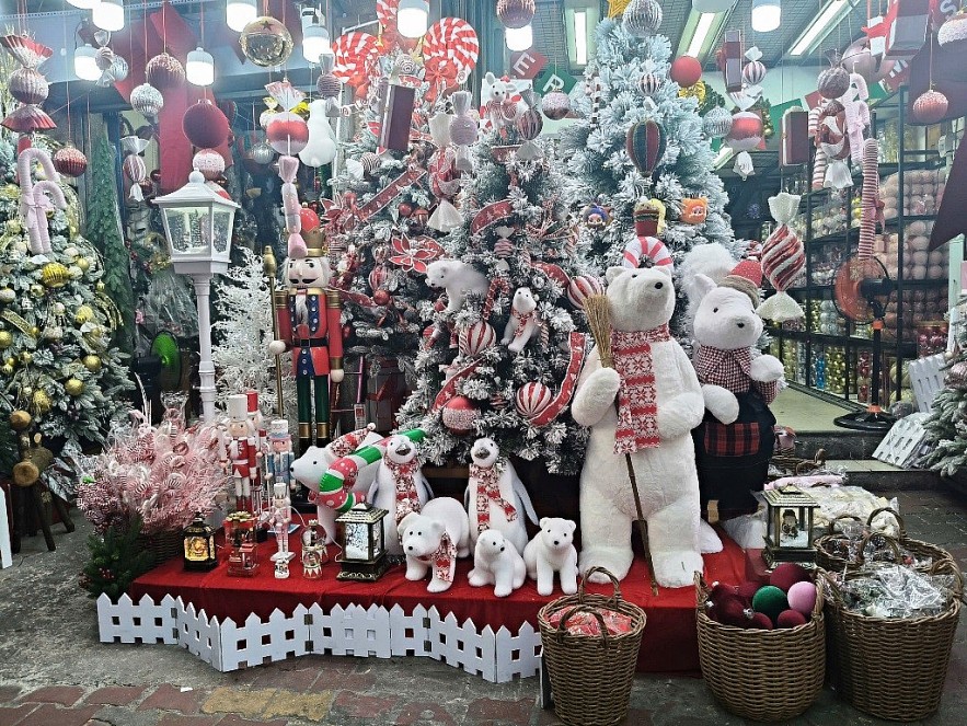 TP. Hồ Chí Minh: Thị trường Noel sôi động, giá tăng nhẹ