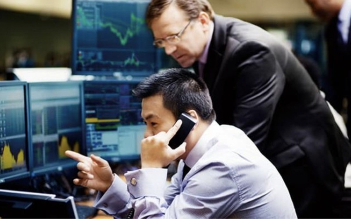 Khối ngoại quay lại mua ròng, gom mạnh cổ phiếu Techcombank và Hòa Phát