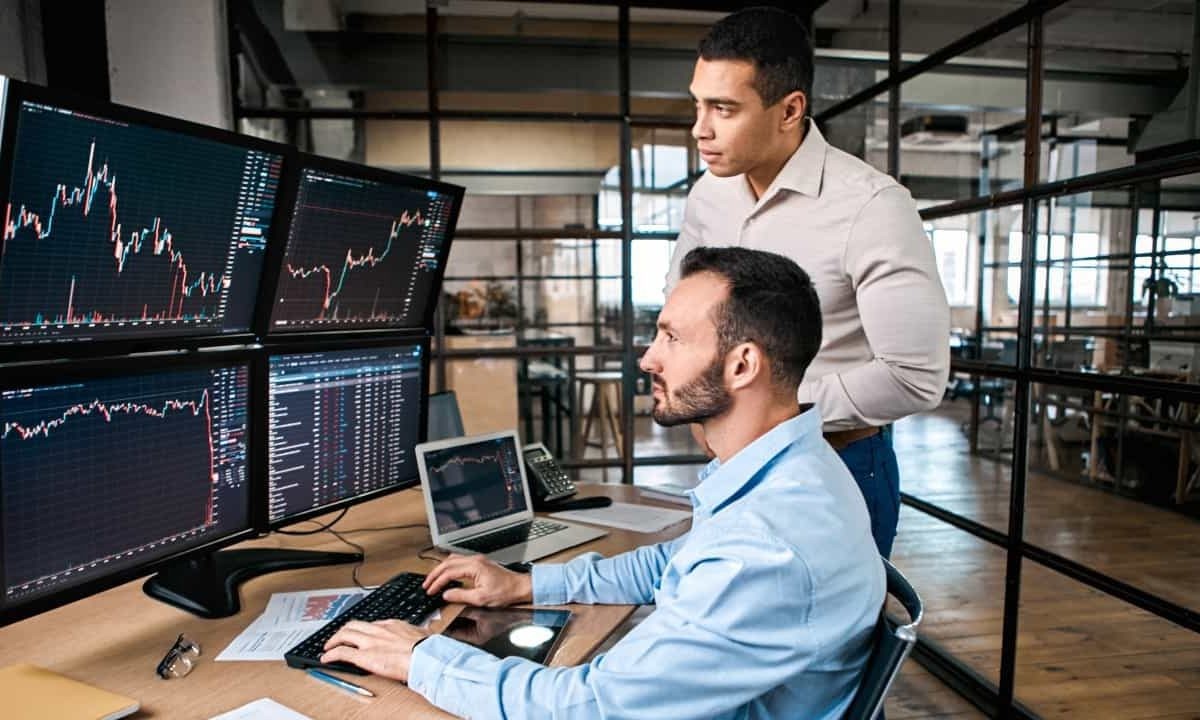 Đề xuất quy định đơn giản hóa thủ tục, gỡ vướng cho nhà đầu tư nước ngoài Tạo điều kiện thuận lợi cho nhà đầu tư nước ngoài tham gia vào thị trường chứng khoán Việt Nam