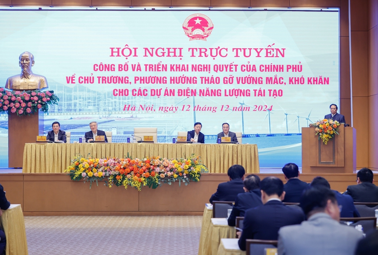 Thủ tướng chủ trì hội nghị về tháo gỡ vướng mắc, khó khăn cho các dự án năng lượng tái tạo- Ảnh 2.