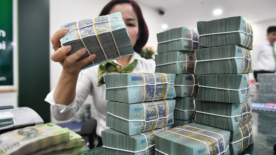 Quốc hội quyết nghị giảm thuế; bổ sung dự toán chi cải cách tiền lương
