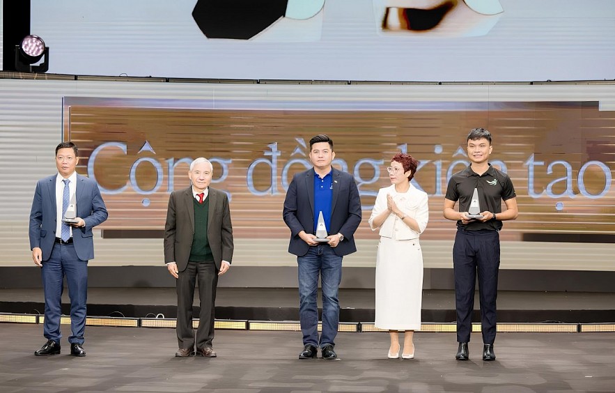 FPT Long Châu thắng “Giải dự án kịp thời” tại Human Act Prize 2024