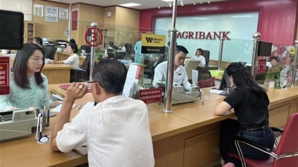 Many banks increase deposit interest rates in year-end period