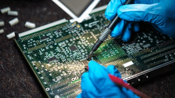 Vietnam home to 174 FDI projects in semiconductor sector