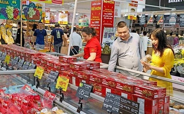 Year-end stimulus expected to boost economic growth