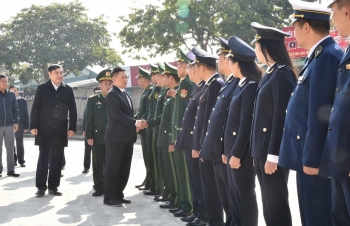 Phó Thủ tướng Hồ Đức Phớc thăm và làm việc với Đồn Biên phòng Cửa khẩu quốc tế Tây Trang