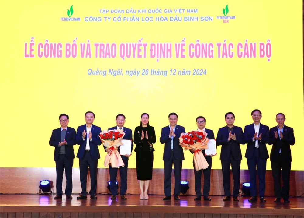 Công bố quyết định chuẩn y và bổ nhiệm cán bộ của Công ty cổ phần Lọc hóa dầu Bình Sơn