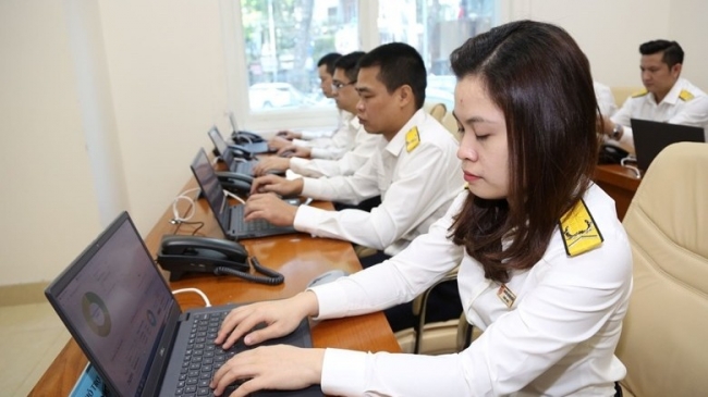 Siết chặt quản lý hóa đơn, ngăn chặn hợp thức hóa hàng nhập lậu, trốn thuế