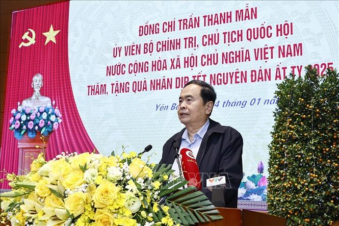 Chủ tịch Quốc hội thăm, chúc Tết Đảng bộ, chính quyền, nhân dân tỉnh Yên Bái