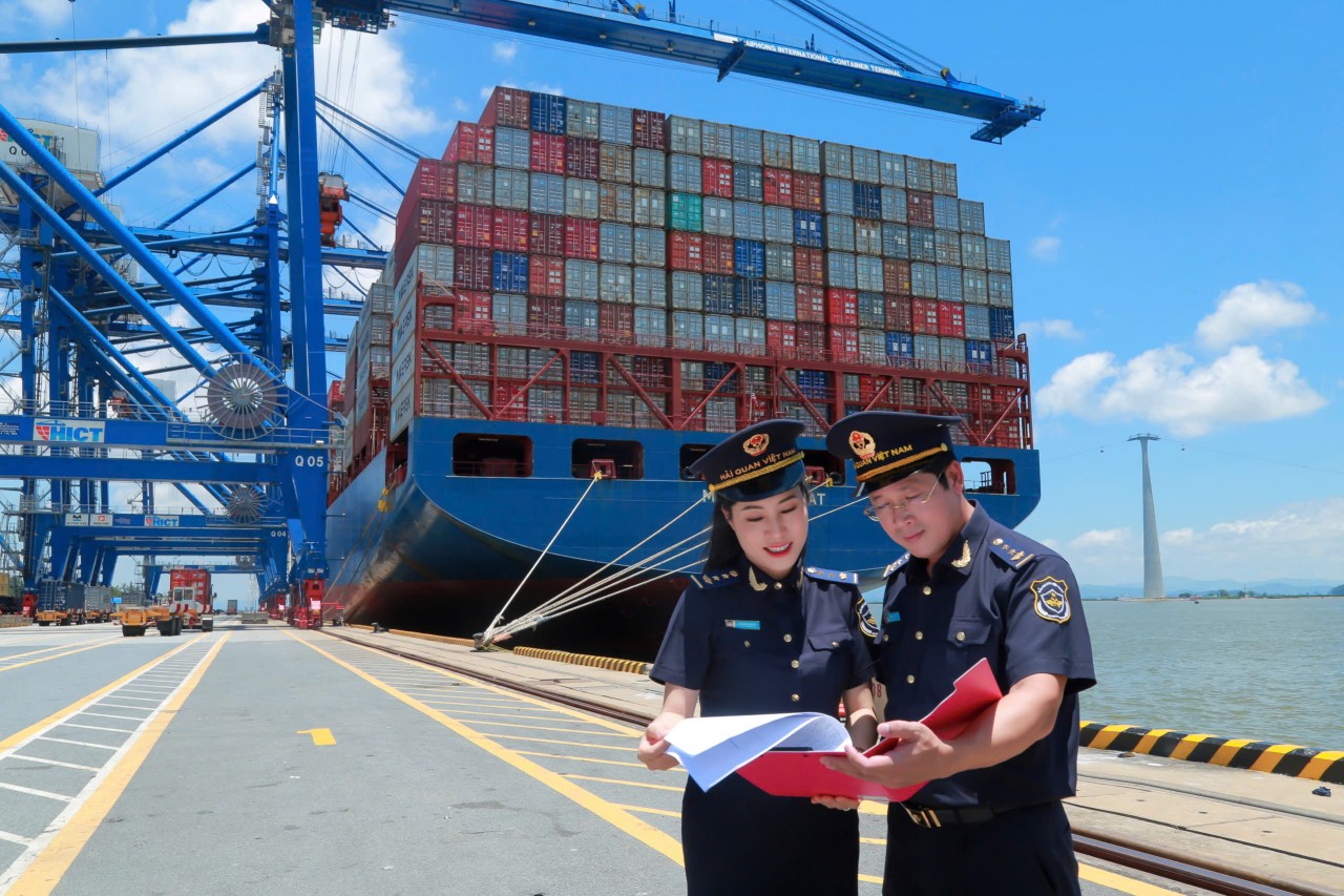 Những sự kiện nổi bật của Hải quan Việt Nam năm 2024 Những sự kiện nổi bật của Hải quan Việt Nam năm 2024