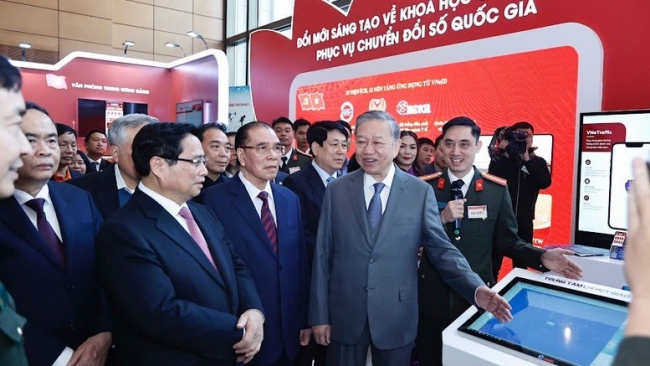 Hơn 978.500 đại biểu tham dự Hội nghị toàn quốc về đột phá phát triển khoa học, công nghệ, đổi mới sáng tạo