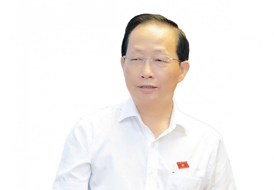 Chính sách tài khóa “bệ đỡ vững vàng”  cho tăng trưởng kinh tế