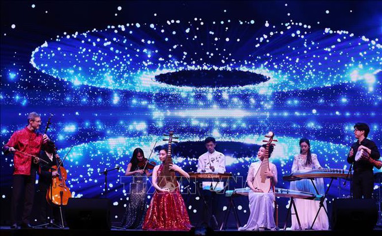 Không khí đón Tết Nguyên đán Ất Tỵ tại một số quốc gia trên thế giới- Ảnh 11. Không khí đón Tết Nguyên đán Ất Tỵ tại một số quốc gia trên thế giới- Ảnh 11.