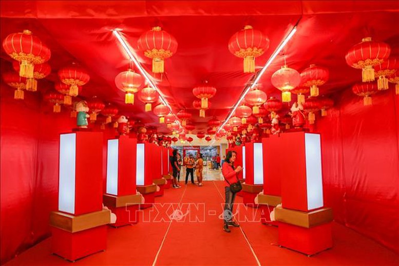 Không khí đón Tết Nguyên đán Ất Tỵ tại một số quốc gia trên thế giới- Ảnh 4. Không khí đón Tết Nguyên đán Ất Tỵ tại một số quốc gia trên thế giới- Ảnh 4.