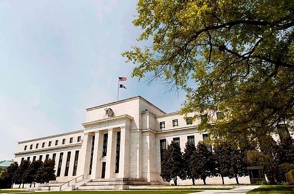 Thuế quan có thể 'đóng sập' khả năng Fed giảm lãi suất trong năm 2025