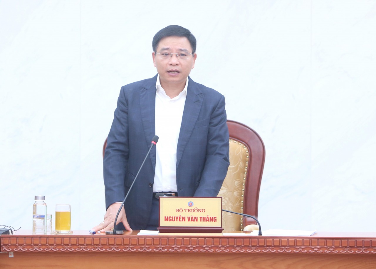Bộ Tài chính nâng cao kỷ cương, kỷ luật công vụ, triển khai hiệu quả, đột phá các nhiệm vụ được giao Bộ Tài chính nâng cao kỷ cương, kỷ luật công vụ, triển khai hiệu quả, đột phá các nhiệm vụ được giao