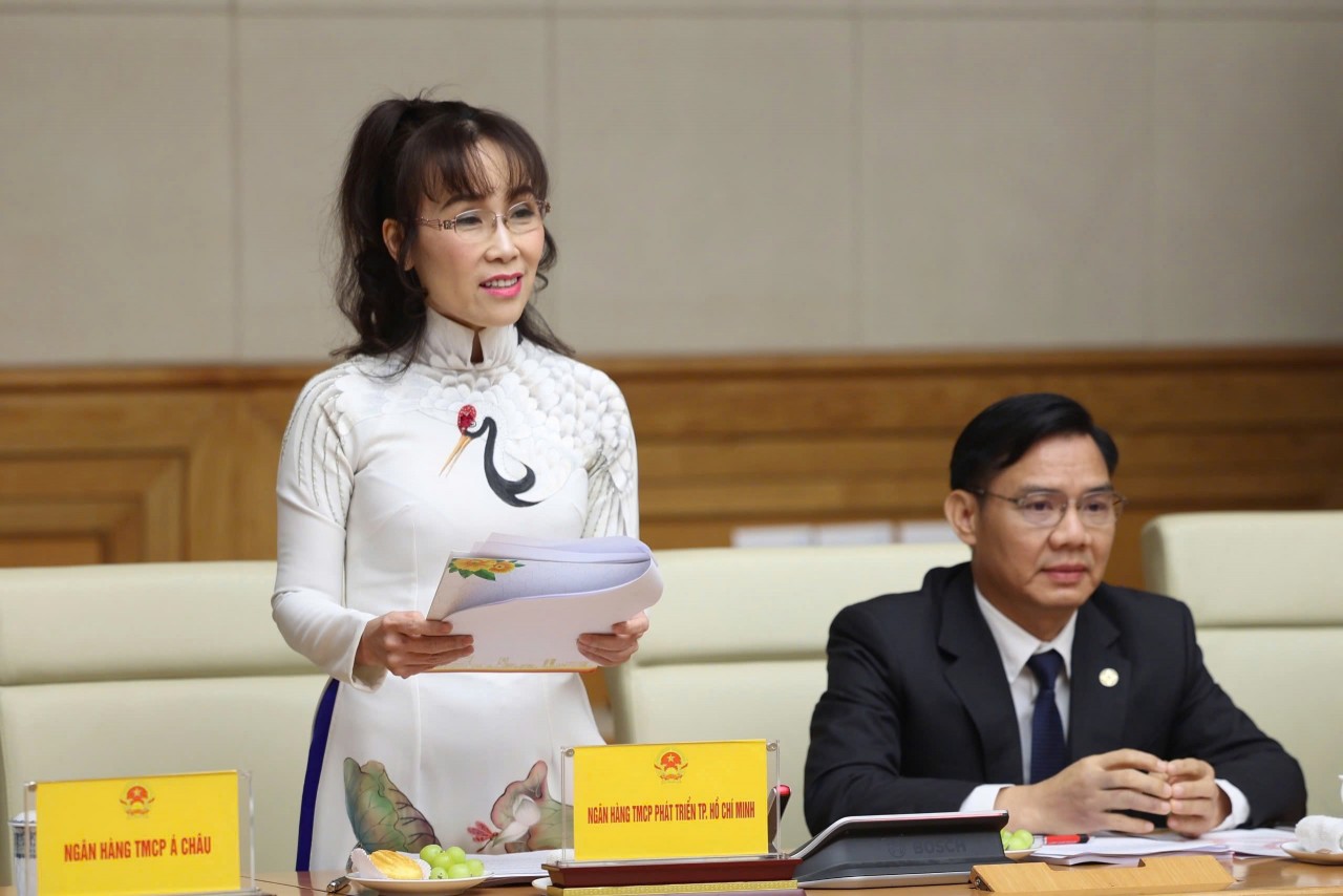 Triển khai lộ trình giảm dần và tiến tới xóa bỏ việc điều hành phân bổ chỉ tiêu tín dụng