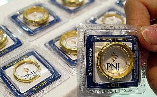 Giá vàng nhẫn tăng gần 1 triệu đồng/lượng trong phiên giao dịch chiều 17/2