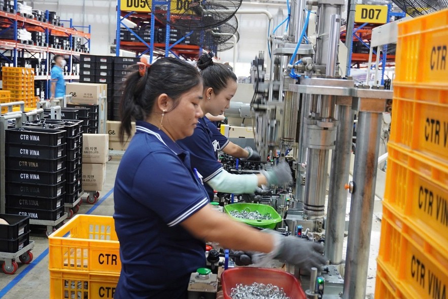 Tháo gỡ vướng mắc cho các doanh nghiệp, tổ chức tín dụng có giao dịch liên kết Tháo gỡ vướng mắc cho các doanh nghiệp, tổ chức tín dụng có giao dịch liên kết