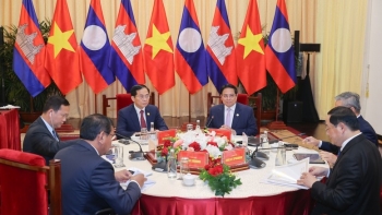 Cuộc họp Thủ tướng ba nước Việt Nam - Lào - Campuchia
