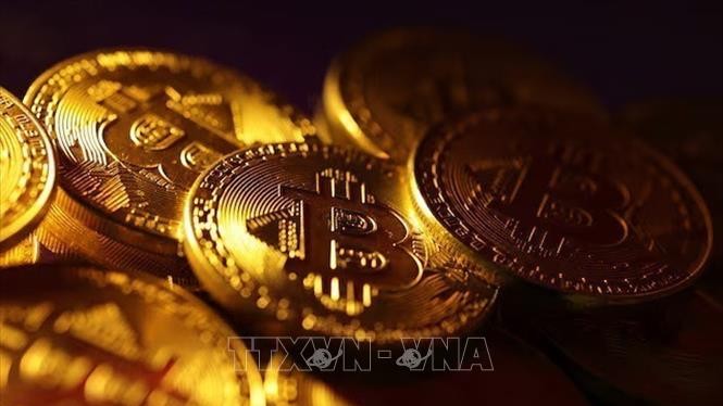 Lần đầu tiên kể từ giữa tháng 1/2025 đồng bitcoin giảm xuống dưới 90.000 USD