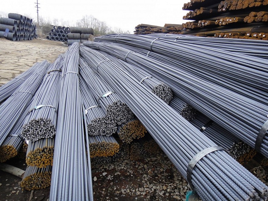 Ngày 26/2: Giá thép thanh Trung Quốc tiếp tục giảm sâu