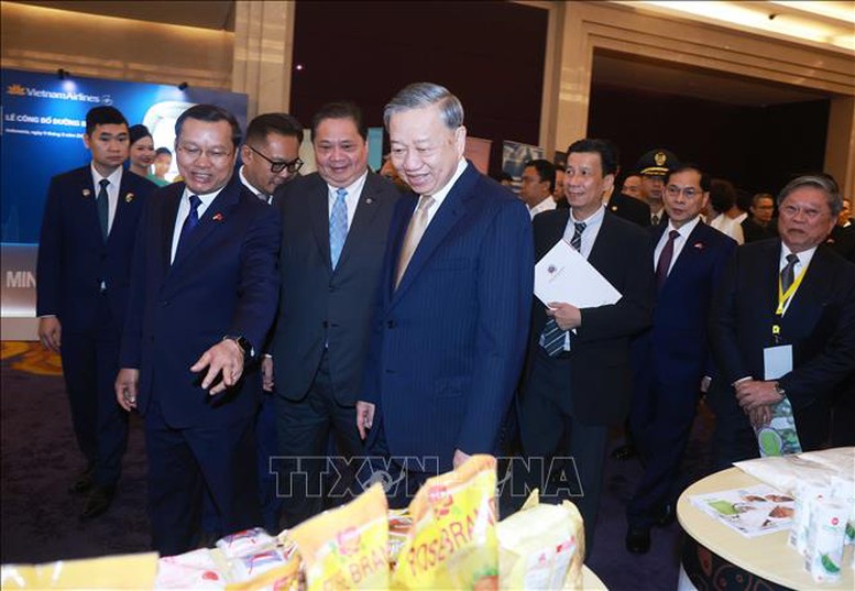 Tổng Bí thư Tô Lâm dự Tọa đàm doanh nghiệp 'Việt Nam và Indonesia: Quan hệ đối tác vì sự tiến bộ và thịnh vượng'- Ảnh 4. Tổng Bí thư Tô Lâm dự Tọa đàm doanh nghiệp 'Việt Nam và Indonesia: Quan hệ đối tác vì sự tiến bộ và thịnh vượng'- Ảnh 4.