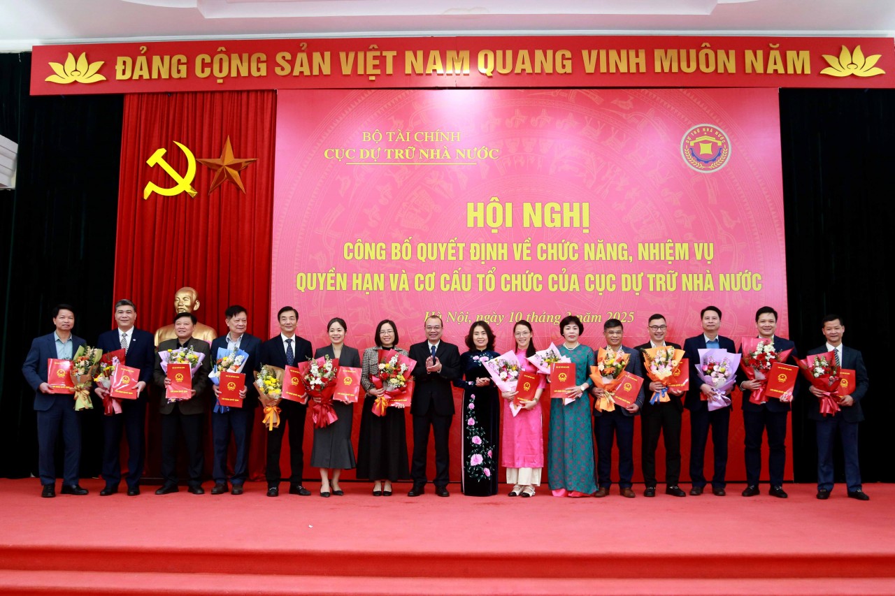 Tinh gọn 22 cục dự trữ nhà nước khu vực thành 15 chi cục dự trữ nhà nước khu vực