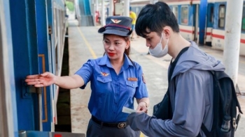 Từ ngày 18/3, chạy thêm tàu SE11, SE12 trên tuyến Hà Nội - TP Hồ Chí Minh