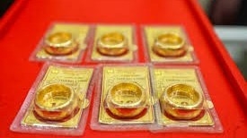 Giá vàng nhẫn, vàng PNJ chiều 14/3 vượt 96 triệu đồng/lượng