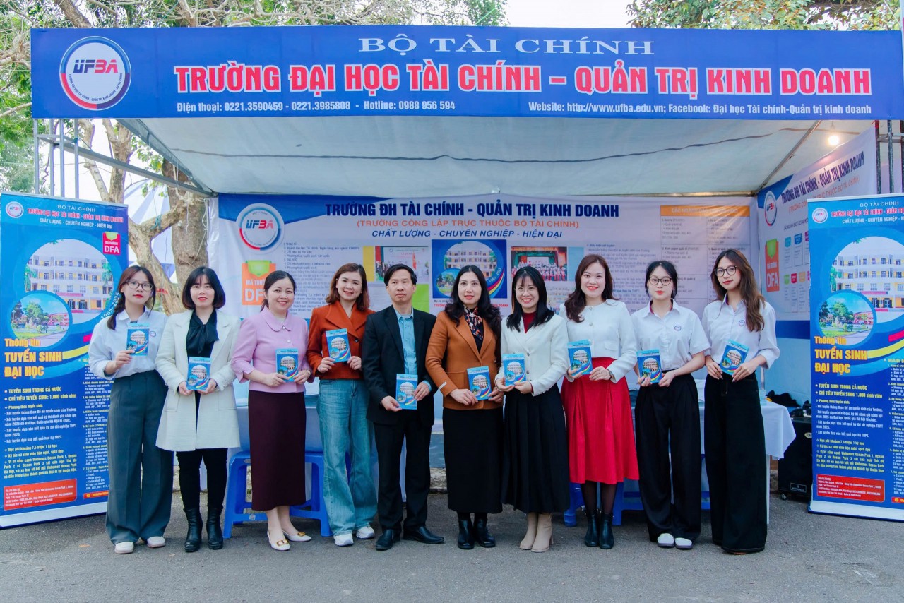 Trường Đại học Tài chính- quản trị kinh doanh sẽ tuyển sinh 1.000 sinh viên trong năm 2025