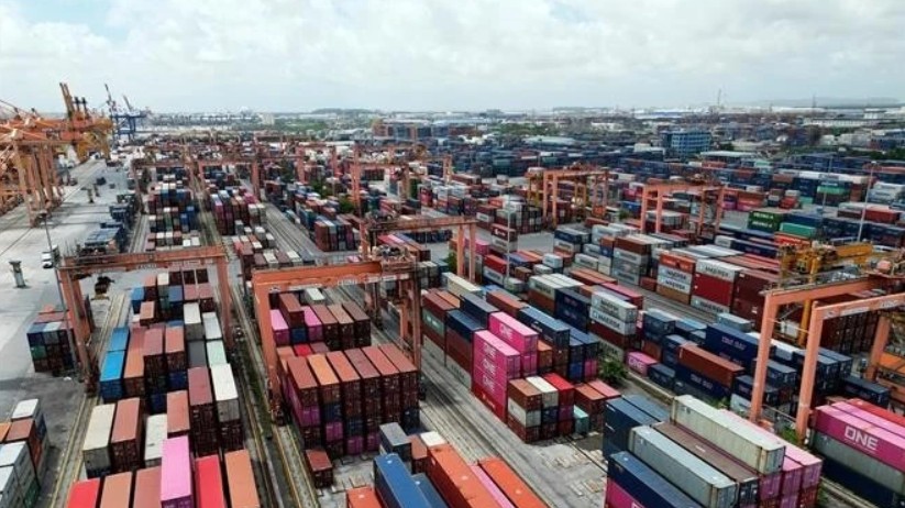 Vietnam aims for 454 billion USD export revenue amidst global headwinds