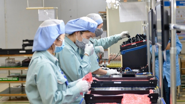 Đẩy mạnh đầu tư công giúp doanh nghiệp tư nhân lớn mạnh