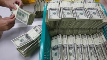 Tỷ giá USD hôm nay (22/3): Thế giới chật vật lấy lại đà tăng, “chợ đen” quay đầu giảm nhẹ