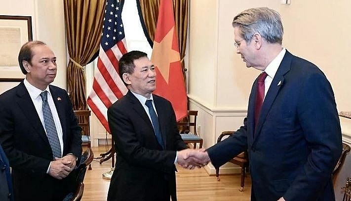 Deputy PM meets lead US negotiator for trade talks with Vietnam