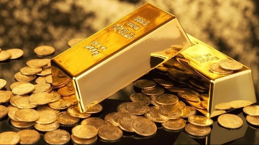 Giá vàng hôm nay (1/5): Thế giới tiếp tục giảm, trong nước vẫn neo ở mốc cao