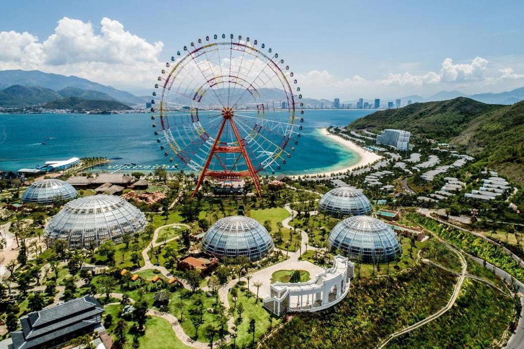 Vinpearl ghi nhận doanh thu và lợi nhuận gộp tăng trưởng mạnh trong quý đầu năm