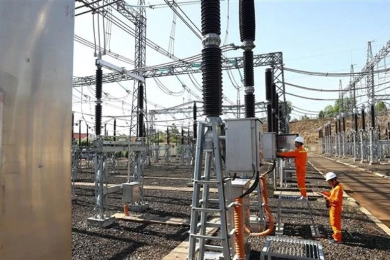 Vietnam eyes 18 billion USD a year for power plan through 2035
