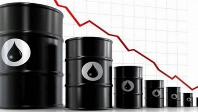 Ngày 3/5: Giá dầu thế giới hướng tới một tuần giảm giá