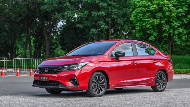 Giá lăn bánh xe Honda City tháng 5/2025 tại đại lý rẻ chưa từng có