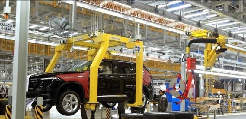 Politburo issues resolution on private economic sector development