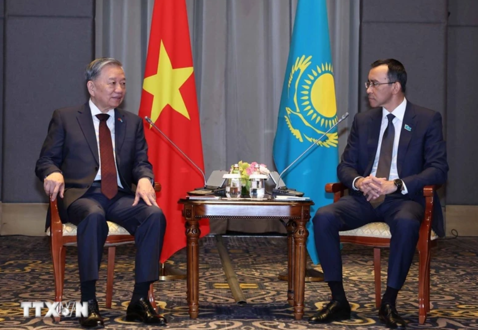Đưa quan hệ giữa Việt Nam và Kazakhstan phát triển thực chất, hiệu quả Đưa quan hệ giữa Việt Nam và Kazakhstan phát triển thực chất, hiệu quả