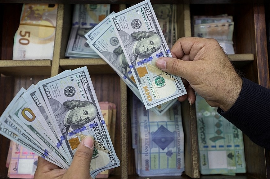 Tỷ giá USD hôm nay (6/5): Thế giới trượt dốc, “chợ đen” tăng nhẹ