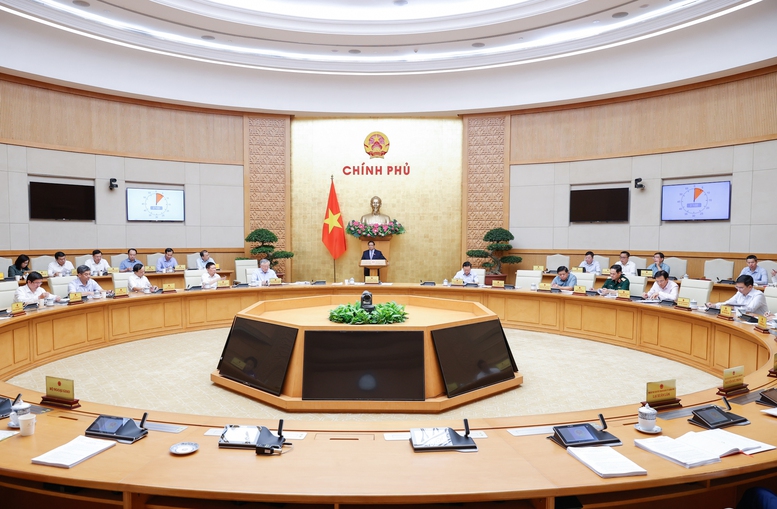 Thủ tướng: Hoàn thành khối lượng công việc lớn, nhiều nhiệm vụ quan trọng trong tháng 4- Ảnh 1.