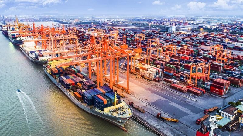 TP.Hồ Chí Minh: Chiến lược Logistics và sản xuất vươn tầm khu vực