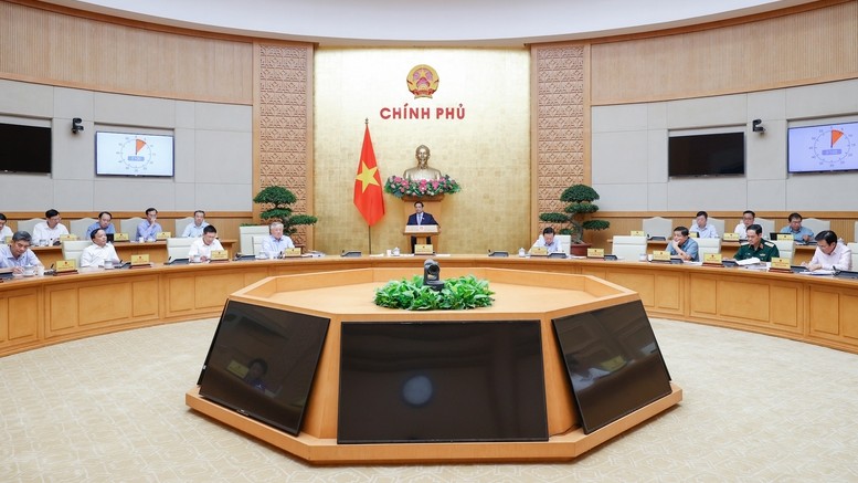 Thủ tướng: Triển khai hiệu quả "bộ tứ chiến lược"; thực hiện bằng được các mục tiêu lớn