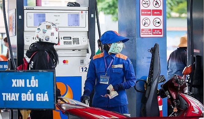 VPI dự báo giá xăng dầu tiếp tục giảm trong kỳ điều hành ngày mai 8/5