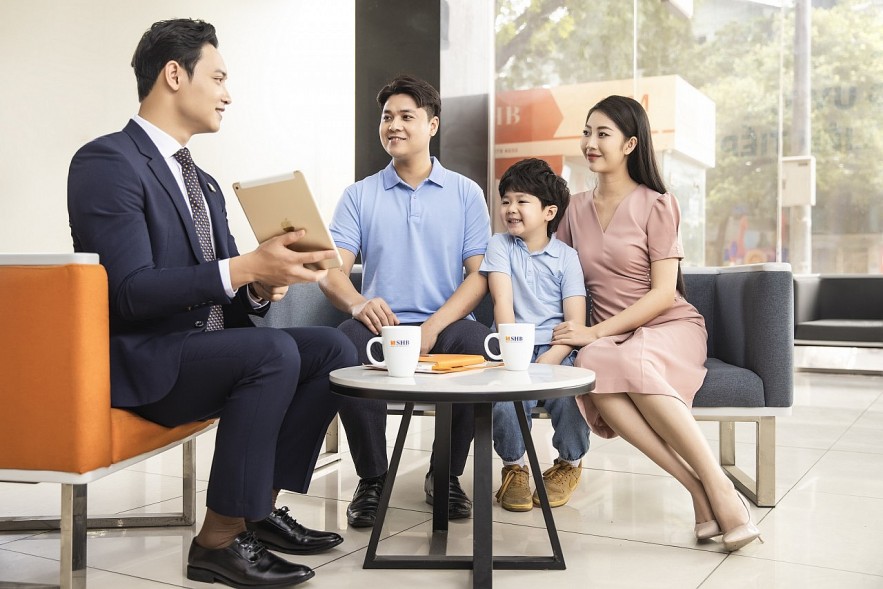 ‘Bán’ sản phẩm dịch vụ, ‘nhận’ lại sự hài lòng
