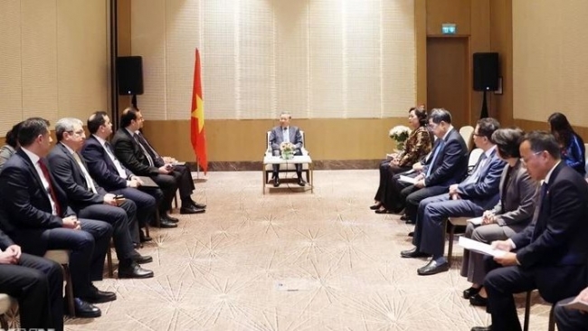 Việt Nam sẵn sàng tăng cường hợp tác với các doanh nghiệp lớn của Azerbaijan