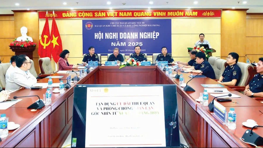 Hải quan khu vực III tăng thu ngân sách  hơn 41% nhờ tạo thuận lợi cho doanh nghiệp